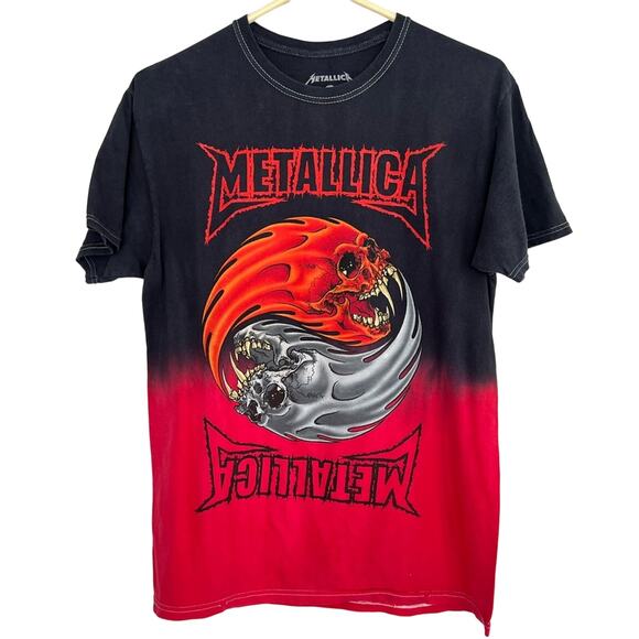Metallica 2018-2019 Tour Band TIE DYE Metal SKULLS Logo Black Tee Shirt SIZE M - Picture 1 of 4